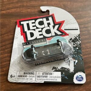Maxallure Tech Deck